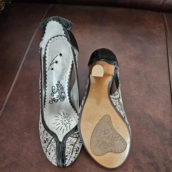 Naughty Monkey size 6 shoe - Picture 3 of 3